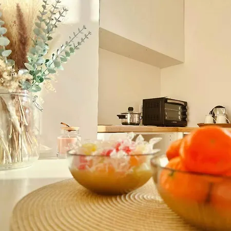 Warm & Cozy At Akmenu Iela Guest house